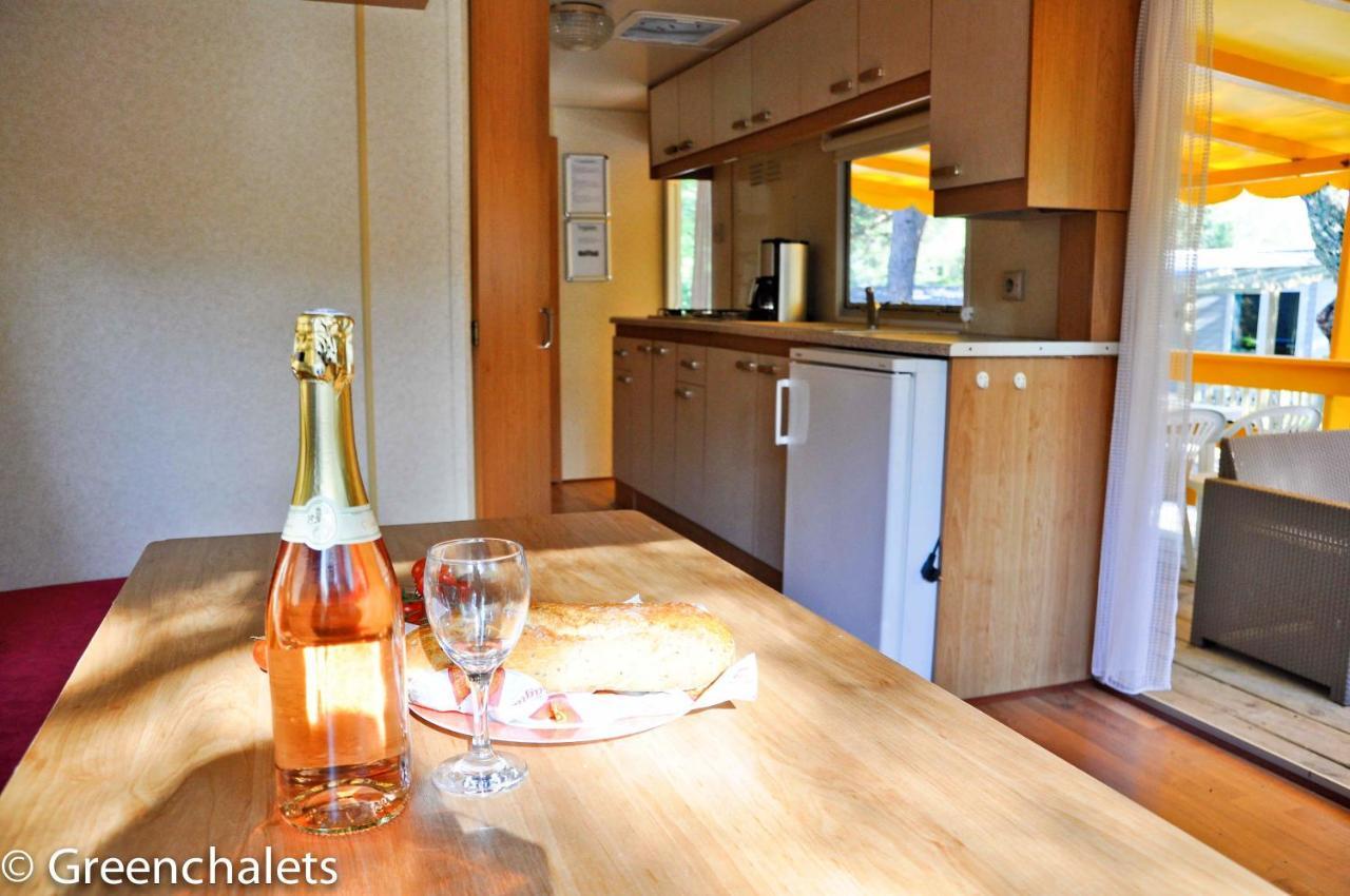 Greenchalets Roquebrune Sur Argens Bagian luar foto